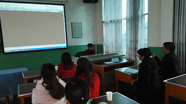 武定縣教師進(jìn)修學(xué)校奧鵬遠(yuǎn)程教育學(xué)習(xí)中心舉行1609批次學(xué)員開(kāi)學(xué)典禮