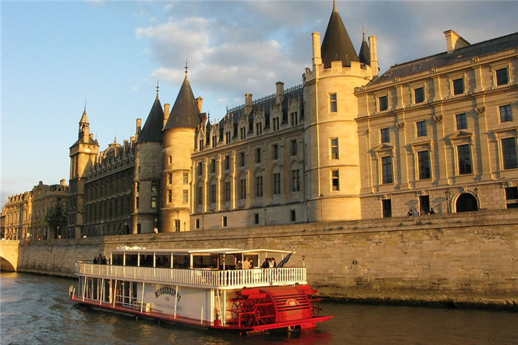 東莞專升本難嗎？考什么內(nèi)容？