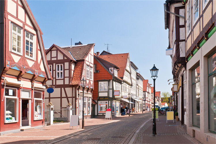 衢州有沒有快速提升學(xué)歷的方式？