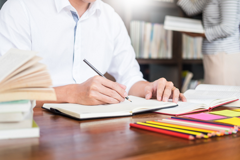 機(jī)關(guān)單位、國有企業(yè)擴(kuò)招，趕快準(zhǔn)備好你的學(xué)歷文憑