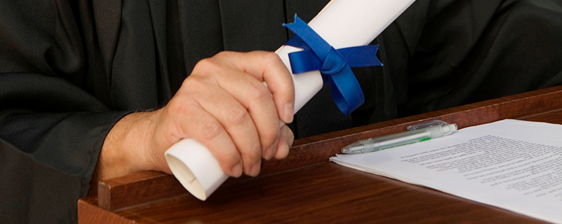 成人高考專(zhuān)升本漢語(yǔ)言文學(xué)考什么科目