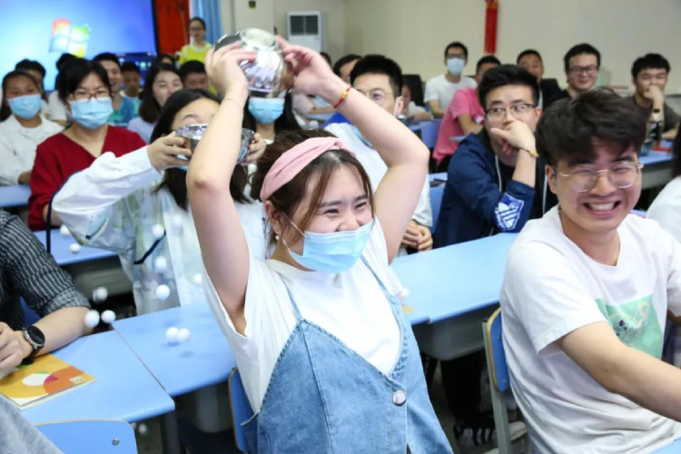 紀(jì)實| 擔(dān)當(dāng)時代重任，成就出彩人生